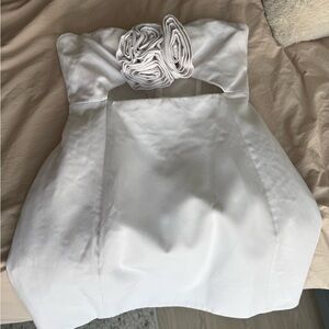 Yojani Boutique White Mini